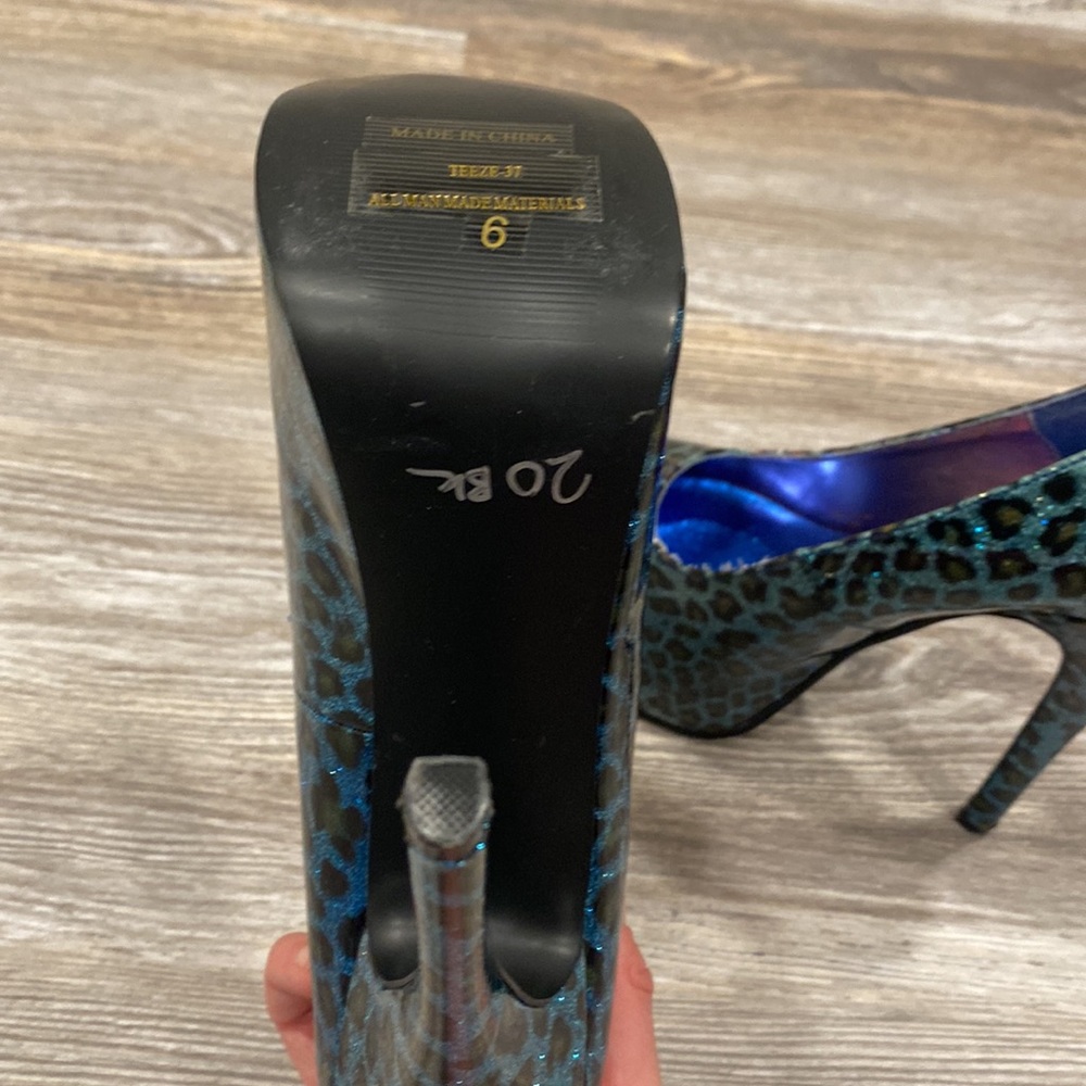 Amazing Super High High Platforms! - Picture 5 of 8